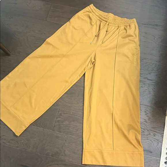 Ivy Park Mustard Yellow Wide-Leg Pants with tags - Picture 1 of 4
